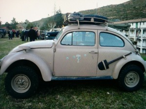 escarabajo-replica-alquiler- vehiculos- escena -coches rodajes- sealand motion