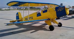 alquiler-avioneta-acrobatica-amarilla-ECFTZ-bucker-jungmann-rodajes-sealand-motion-01